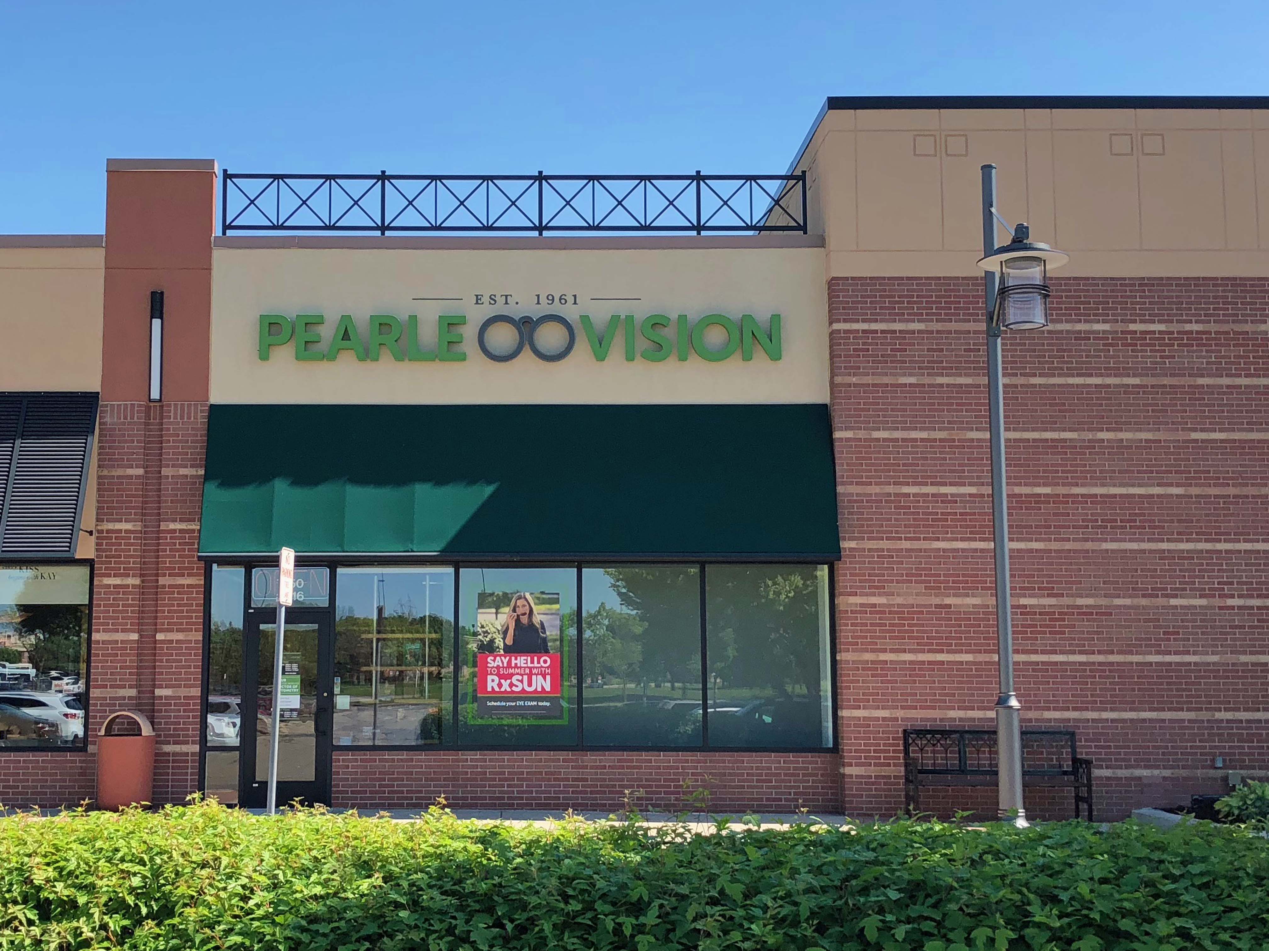 Pearle Vision Eye Care Center in Woodbury, MN | Pearle Vision